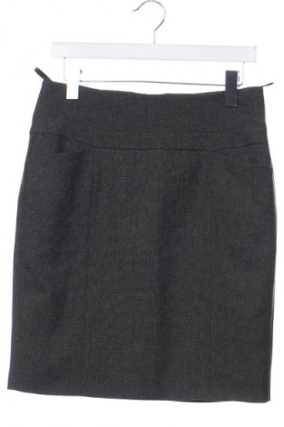 Rock Esprit, Größe M, Farbe Mehrfarbig, Preis € 7,99