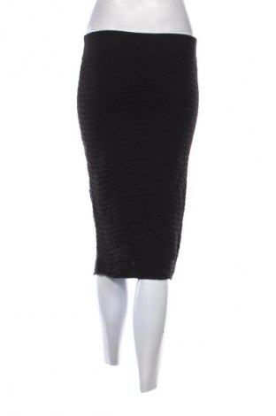 Пола H&M, Размер S, Цвят Черен, Цена 2,55 €