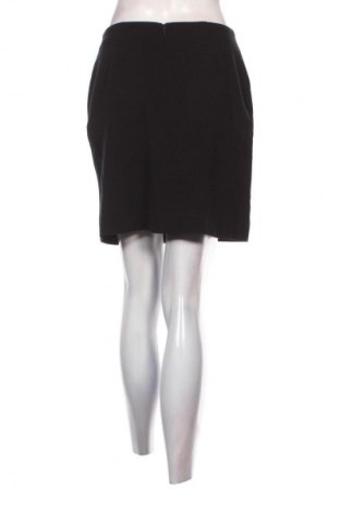 Пола Marks & Spencer, Размер M, Цвят Черен, Цена 2,04 €