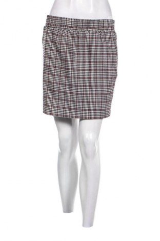 Пола Reserved, Размер S, Цвят Многоцветен, Цена 2,04 €