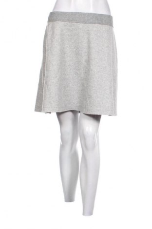 Пола S.Oliver, Размер S, Цвят Сив, Цена 3,06 €