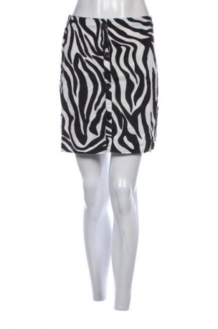 Пола Vero Moda, Размер M, Цвят Многоцветен, Цена 3,06 €