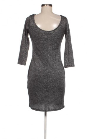 Рокля Clockhouse, Размер L, Цвят Сив, Цена 2,55 €