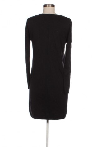 Рокля Edc By Esprit, Размер S, Цвят Черен, Цена 8,18 €