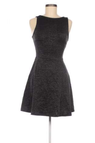 Šaty  Fb Sister, Veľkosť S, Farba Čierna, Cena  2,95 €