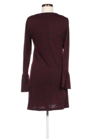 Šaty  Janina, Velikost M, Barva Červená, Cena  79,00 Kč