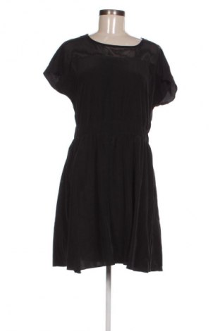 Kleid Motivi, Größe M, Farbe Schwarz, Preis 11,99 €