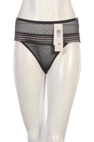 bikiny Triumph, Velikost S, Barva Černá, Cena  699,00 Kč