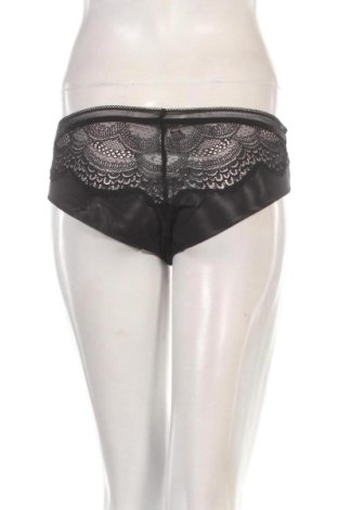 bikiny Triumph, Velikost M, Barva Černá, Cena  699,00 Kč