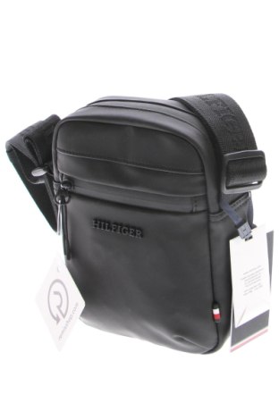 Torebka Tommy Hilfiger, Kolor Czarny, Cena 359,99 zł