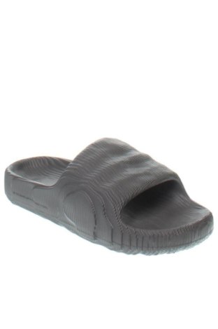 Japonki Adidas Originals, Rozmiar 42, Kolor Szary, Cena 193,99 zł