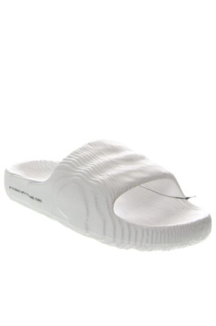 Japonki Adidas Originals, Rozmiar 47, Kolor Biały, Cena 166,99 zł