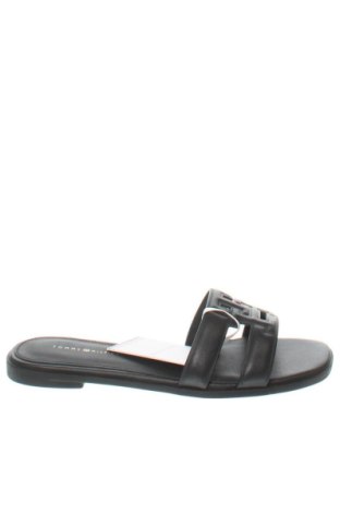 Чехли Tommy Hilfiger, Размер 37, Цвят Черен, Цена 68,00 €, #135713571