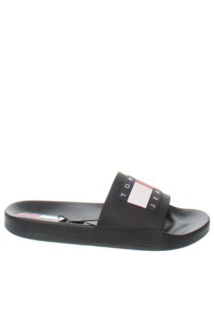 Чехли Tommy Hilfiger, Размер 44, Цвят Черен, Цена 38,85 €, #135787845
