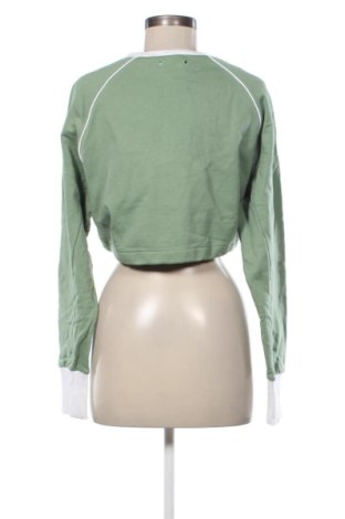 Dámská halenka Gymshark, Velikost M, Barva Zelená, Cena  492,00 Kč