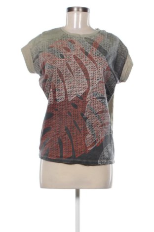 Dámská halenka Monnari, Velikost L, Barva Vícebarevné, Cena  275,00 Kč