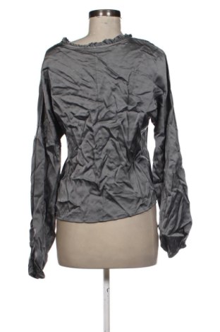 Дамска блуза Unbranded, Размер M, Цвят Сив, Цена 9,70 €