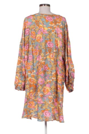 Дамска блуза Unbranded, Размер XXL, Цвят Многоцветен, Цена 16,00 €