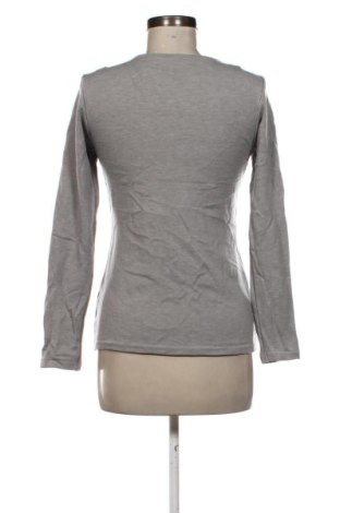 Damen Shirt Uniqlo, Größe M, Farbe Grau, Preis € 10,99