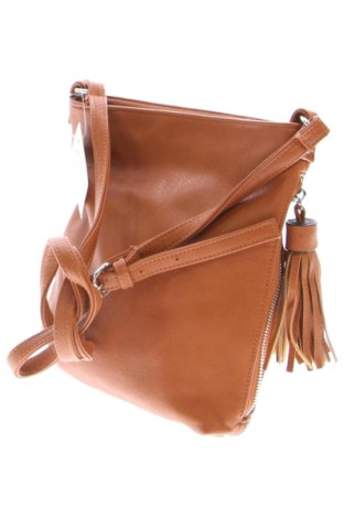 Дамска чанта C&A, Цвят Кафяв, Цена 11,24 €