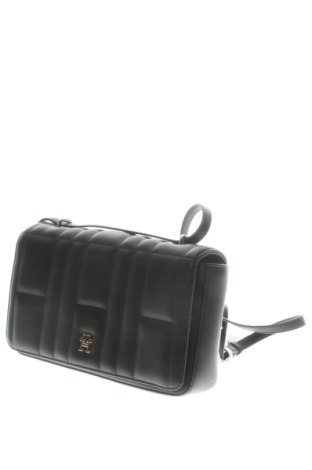 Дамска чанта Tommy Hilfiger, Цвят Черен, Цена 130,37 €