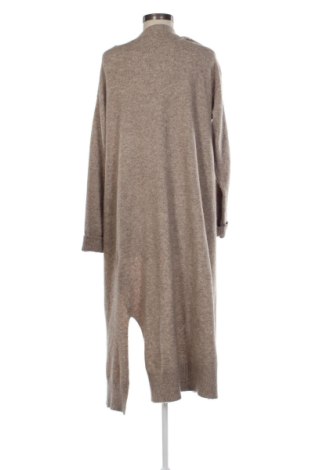 Dámsky kardigán Bershka, Velikost XS, Barva Béžová, Cena  425,00 Kč