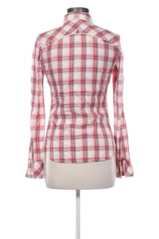 Γυναικείο πουκάμισο Guess, Μέγεθος S, Χρώμα Πολύχρωμο, Τιμή 25,99 €