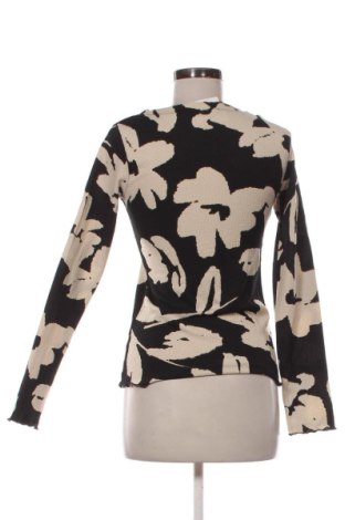 Dámské tričko Decathlon, Velikost M, Barva Černá, Cena  149,00 Kč