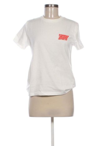 Tricou de femei Tommy Jeans, Mărime M, Culoare Alb, Preț 102,99 Lei