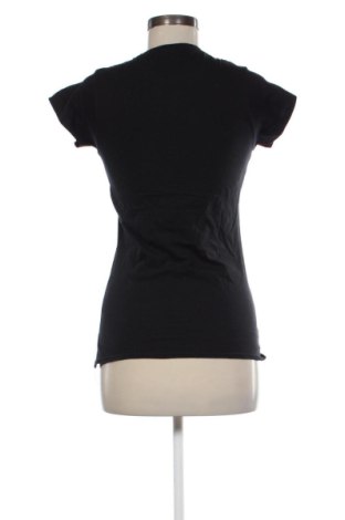 Дамска тениска Unbranded, Размер S, Цвят Многоцветен, Цена 8,77 €