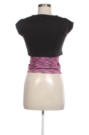 Дамска тениска Unbranded, Размер S, Цвят Многоцветен, Цена 5,00 €