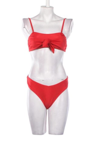Дамски бански Cupshe, Размер M, Цвят Червен, Цена 55,00 €