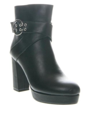 Dámské boty  About You, Velikost 37, Barva Černá, Cena  1 429,00 Kč