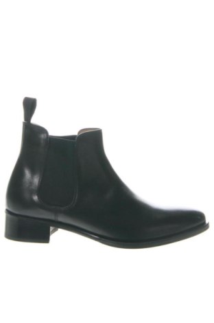 Dámské poltopánky British Passport, Veľkosť 38, Farba Čierna, Cena  193,95 €