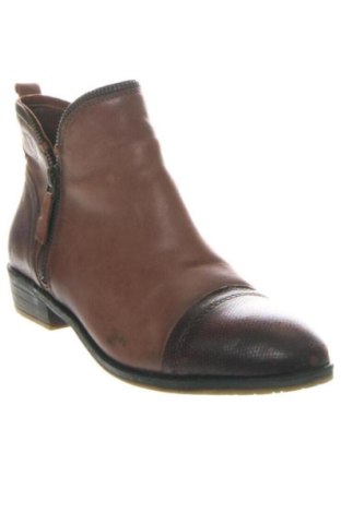 Botine de damă Bugatti, Mărime 39, Culoare Maro, Preț 573,45 Lei