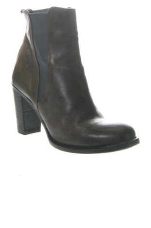 Botine de damă G-Star Raw, Mărime 41, Culoare Maro, Preț 789,99 Lei