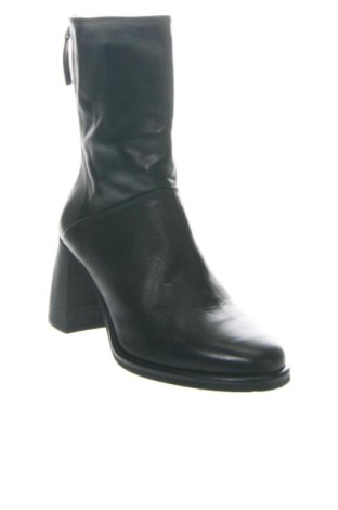 Γυναικεία μποτάκια Lazamani, Μέγεθος 39, Χρώμα Μαύρο, Τιμή 107,99 €