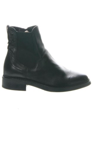 Dámské boty  Tamaris, Velikost 38, Barva Černá, Cena  1 499,00 Kč