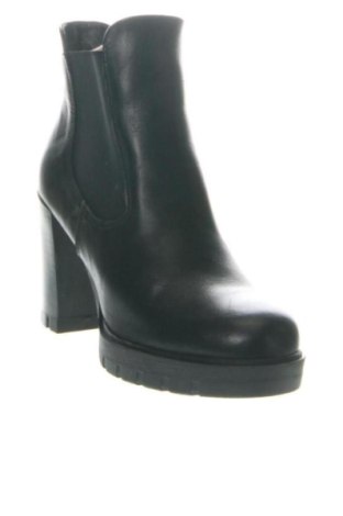 Dámské poltopánky Tamaris, Veľkosť 38, Farba Čierna, Cena  43,95 €