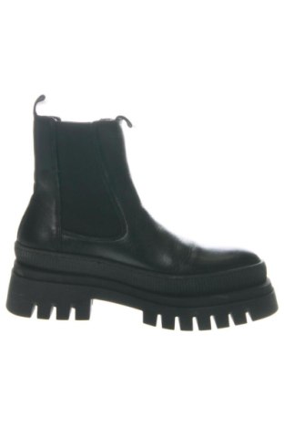 Dámské poltopánky Tamaris, Veľkosť 41, Farba Čierna, Cena  107,95 €