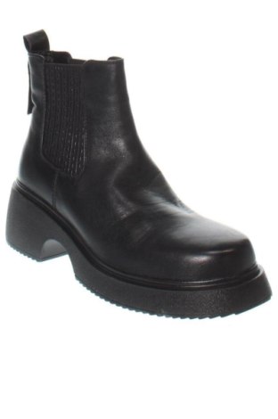 Dámske topánky  Cesare Gaspari, Veľkosť 40, Farba Čierna, Cena  157,95 €