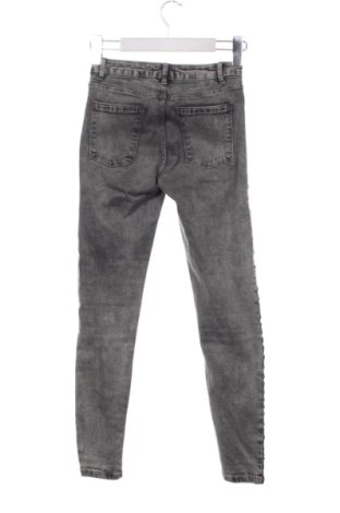 Дамски дънки Bershka, Размер XS, Цвят Сив, Цена 15,00 €