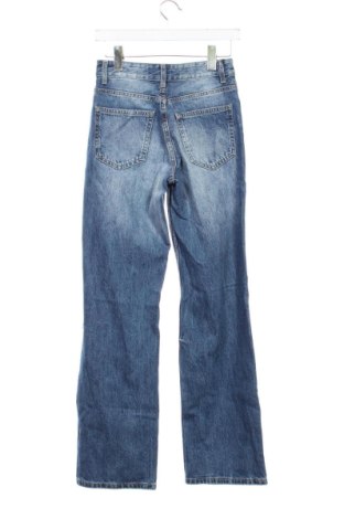 Dámské džíny  Bershka, Velikost XS, Barva Modrá, Cena  425,00 Kč