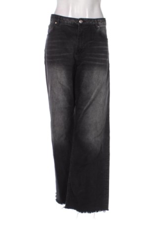 Blugi de femei Bershka, Mărime L, Culoare Negru, Preț 91,99 Lei