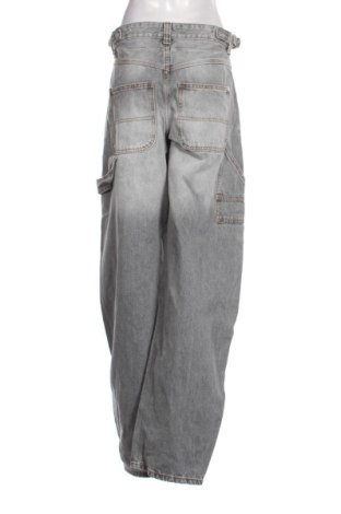 Dámské džíny  Bershka, Velikost L, Barva Šedá, Cena  425,00 Kč