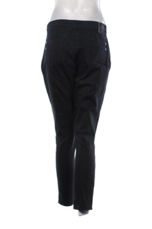 Dámské džíny  Brax, Velikost M, Barva Černá, Cena  1 087,00 Kč