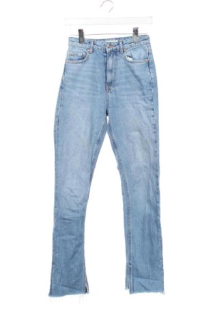 Γυναικείο Τζίν Perfect Jeans By Gina Tricot, Μέγεθος XS, Χρώμα Μπλέ, Τιμή 17,00 €