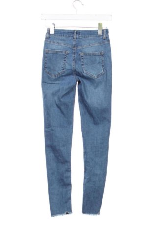 Дамски дънки Pieces, Размер XS, Цвят Син, Цена 17,00 €