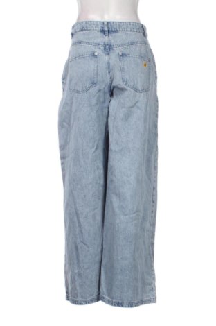 Damskie jeansy Reserved, Rozmiar M, Kolor Niebieski, Cena 79,00 zł