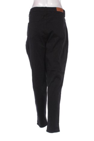 Damskie jeansy SHEIN, Rozmiar XXL, Kolor Czarny, Cena 123,99 zł